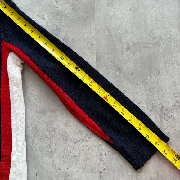 St. John Sport Wool Zip Sweater Jacket Navy Petite - Picture 10 of 10